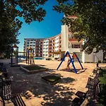 Apartment Sea View Apartment - 2 Min To Beach - Large Balcony - Pool - Riviera Fort Ravda