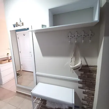 Sea View - 2 Min To - Large Balcony - Pool - Riviera شقة *
