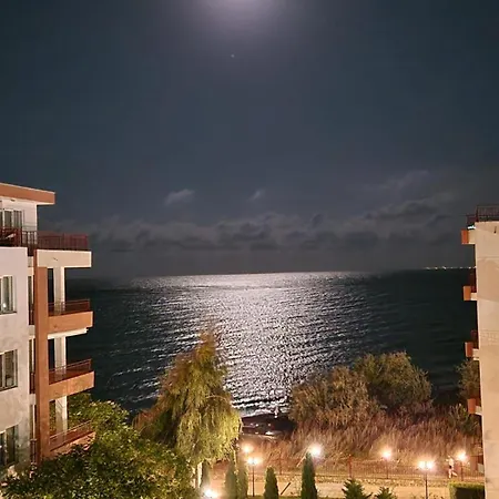 Sea View - 2 Min To - Large Balcony - Pool - Riviera * رافدا